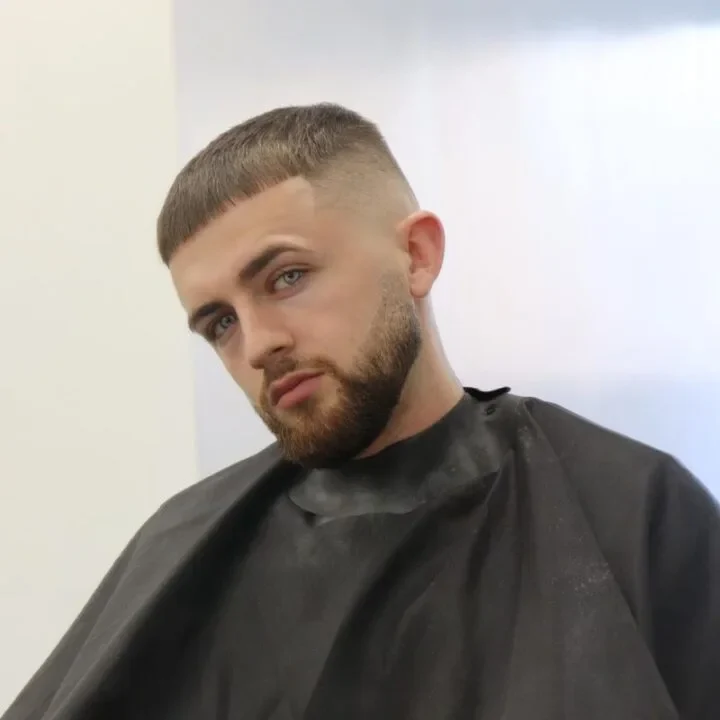 30+ French Crop Burst Fade: A Stylish Men’s Hairstyle 7 Neat French Crop Burst Fade